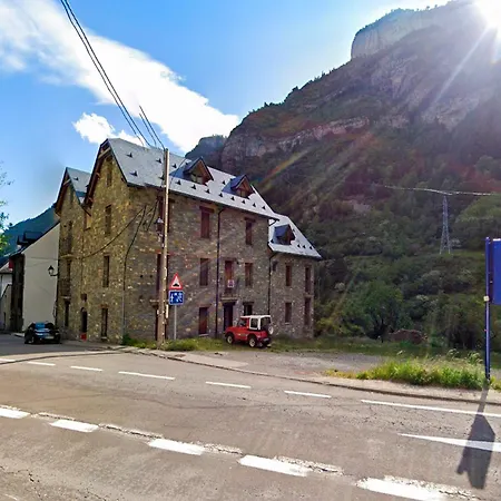Pueblo 3000 Lägenhet Canfranc