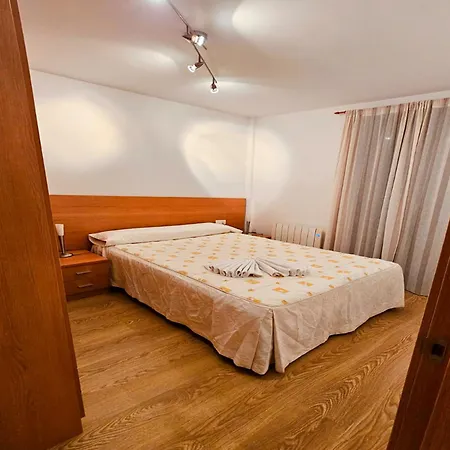 Pueblo 3000 Apartament *